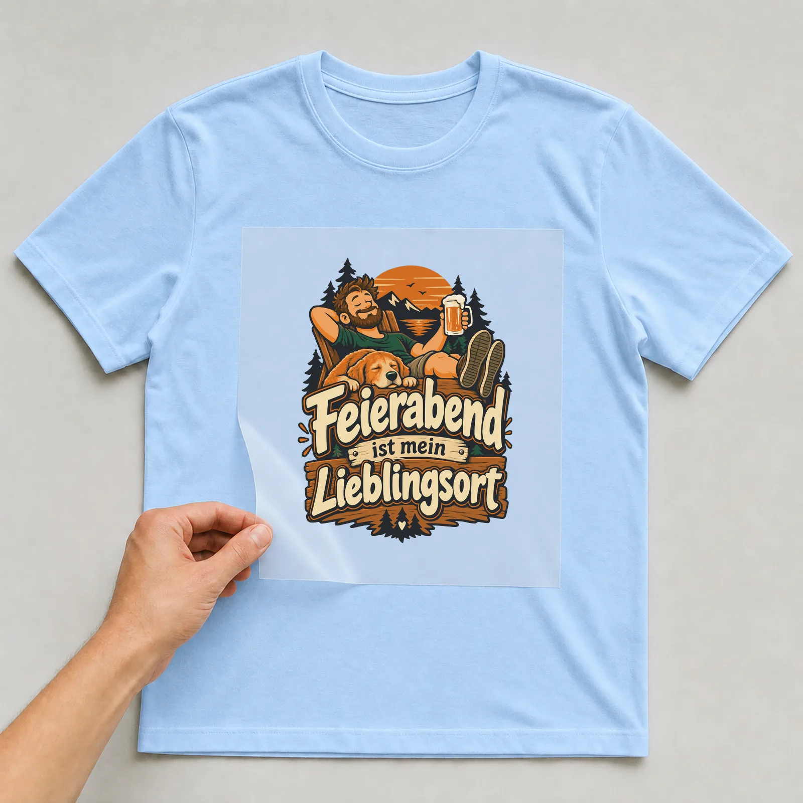 Bügelbild Feierabend ist mein Lieblingsort auf hellblauem T-Shirt, Folie wird aufgelegt